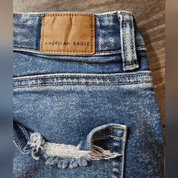 AMERICAN EAGLE Extra Destroyed Dark Acid Wash Jeans Size 0, 0S - Picture 5 of 5
